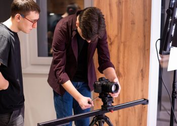 Exploring the Best Movie Review Websites: A Cinematic Guide