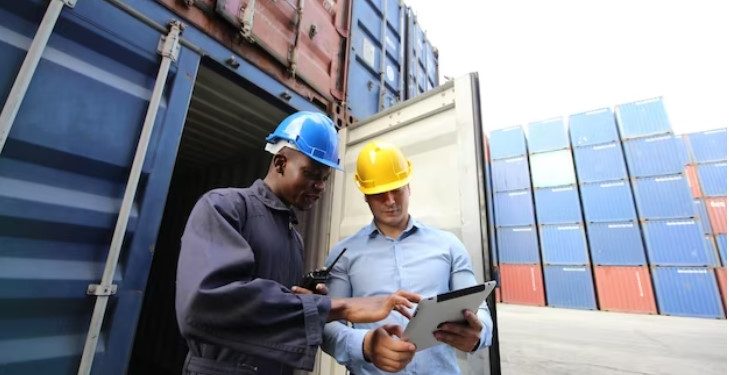 Owning vs. Leasing Shipping Containers: A Comparative Analysis