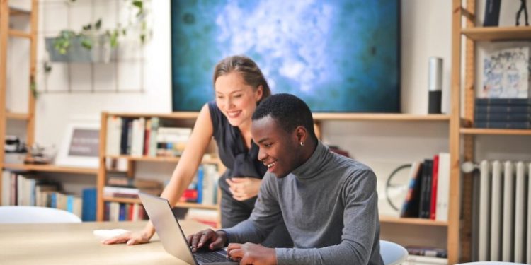 Understanding the Time-Efficiency of Automatic Subtitling for Content Creators