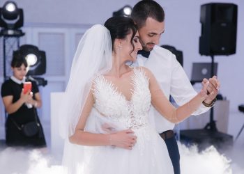 Creating Handcrafted Masterpieces: Telling Your Unique Story