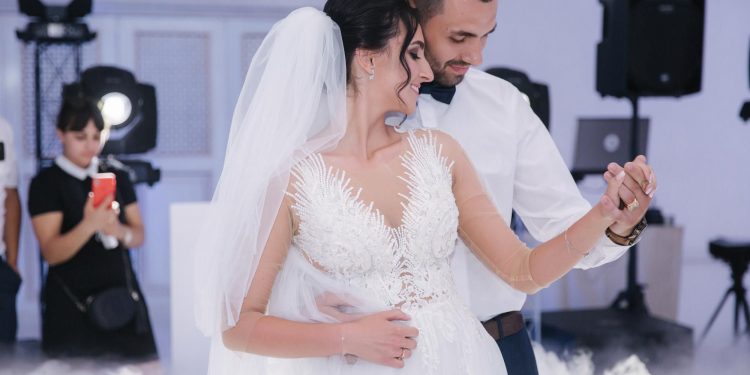 Creating Handcrafted Masterpieces: Telling Your Unique Story