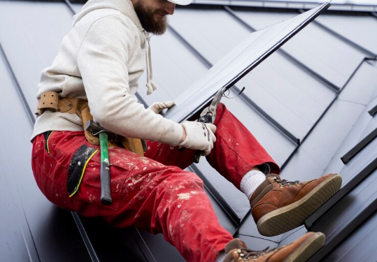 Mastering Your Home Maintenance: The Ultimate Guide to Gutters – Installation, Upkeep, and Common Issues