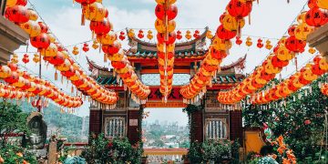 Malaysia’s Allure: A Tapestry of Cultures, Nature, and Modernity