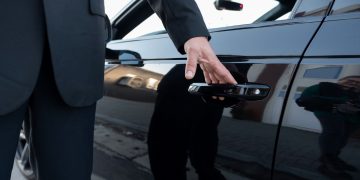 Exceeding Expectations: How to Consistently Deliver Exceptional Limo Service