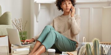 How Taking Foot Photos Can Become Your New Profitable Side Hustle