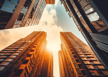 Navigating the Future of Investment: The Rise of Crowdfunding in Florida Commercial Real Estate