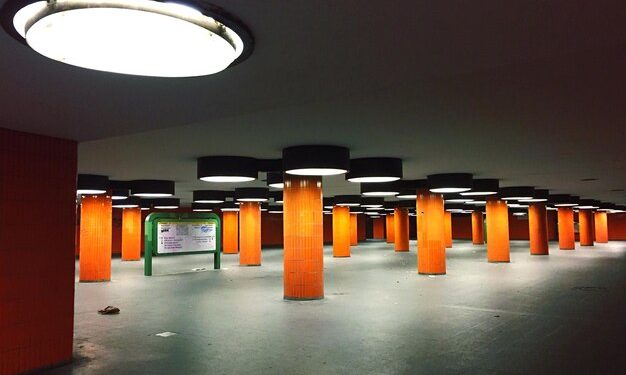 Things You Need To Know About LED Parking Lot Lighting 