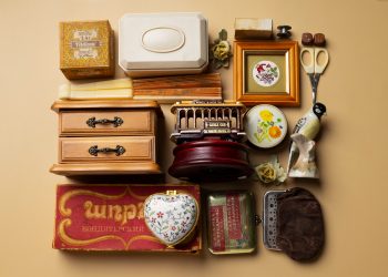 What Role Does Vintage Home Decor Play in Sustainable Design?