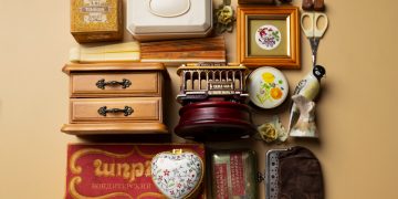 What Role Does Vintage Home Decor Play in Sustainable Design?