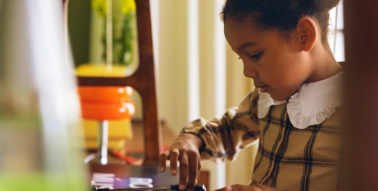 The Digital Playground: How Online Platforms Are Inspiring Innovation Among Students