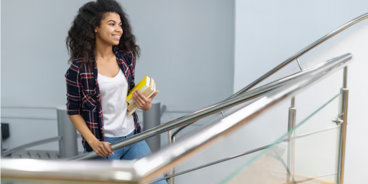 Choosing the Right Railing Contractor in Dallas for Your Next Project