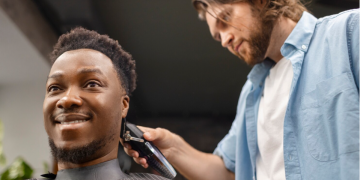 The Art of the Perfect Fade: Why a Professional Barbershop Experience Still Matters