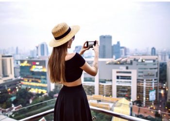 Escape the Hustle: Why a Singapore to Bangkok Flight is Your Perfect Weekend Getaway