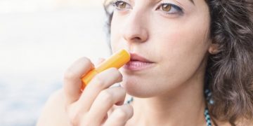 Why the Debate Around Beeswax Lip Balm vs Petroleum Really Matters